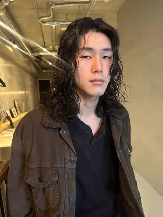 ロング パーマ メンズ 斎藤祐樹 /レイヤー/パーマのヘアスタイル