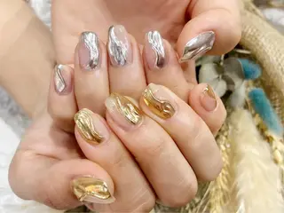 ネイル nailsalon Mirrorのネイルデザイン