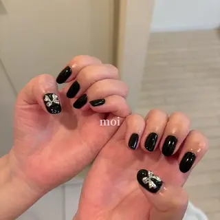 ネイル moi nail ˙⋆.˚のネイルデザイン