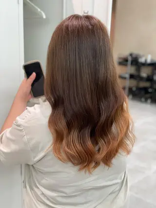 セミロング カラー ショーヤ/ブリーチ /バレイヤージュのヘアスタイル