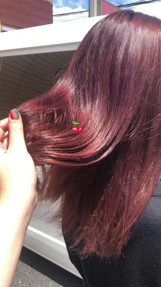 ミディアム カラー 川元 汐音のヘアスタイル