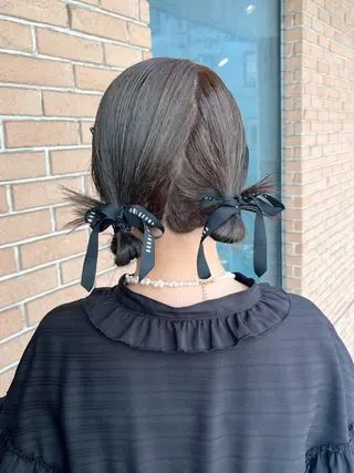 ショート ヘアアレンジ ピンクカラー🩷 ヘアセットＮＯ.1のヘアスタイル