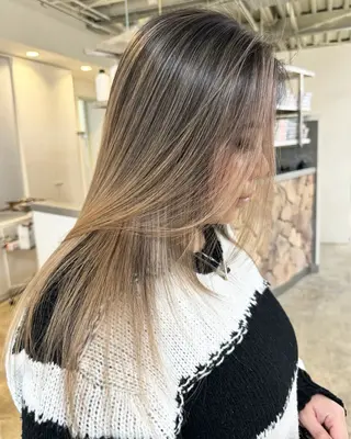 ロング Tsuyoki .のヘアスタイル