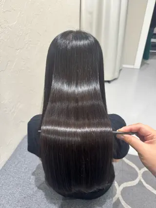 ロング LyriQ所属・池戸 梨衣のヘアスタイル