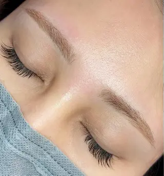 アイブロウ MISEREL岡崎店 Ayaのエステ・リラクイメージ