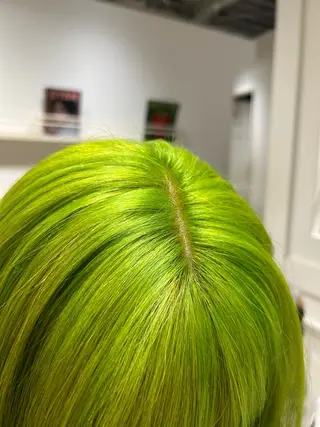ミディアム カラー キクチ ホナミのヘアスタイル