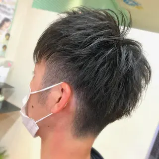 ショート メンズ 森山 雄太のヘアスタイル