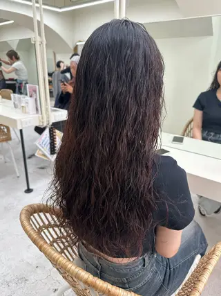 ロング パーマ fore所属・赤熊 咲良 🦔ྀིのヘアスタイル