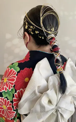 セミロング ヘアアレンジ HAIR MAKE SALON new  me所属・ヘアメイク new meのヘアスタイル