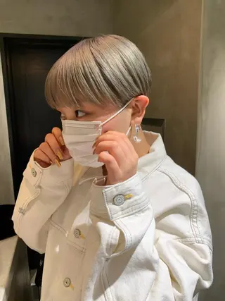 ショート カラー アンニュイヘア🪽 ayumiのヘアスタイル