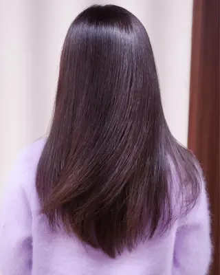 セミロング カラー 森田 一輝のヘアスタイル