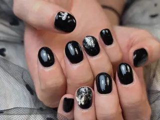 ネイル Salute本店 🦋仲原里佳のネイルデザイン