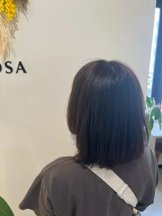ミディアム 鈴木 彩香のヘアスタイル