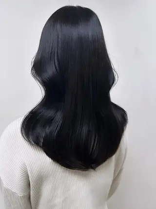 ミディアム パーマ ヘアアレンジ キッズ ネイル マツエク・マツパ アイブロウ ニシダヒカリ🌙 髪質改善×似合わせのヘアスタイル