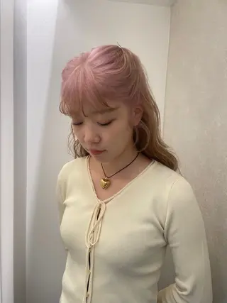 カラー 🎀ボブ＋ハイトーン シュカ👶🏻のヘアスタイル