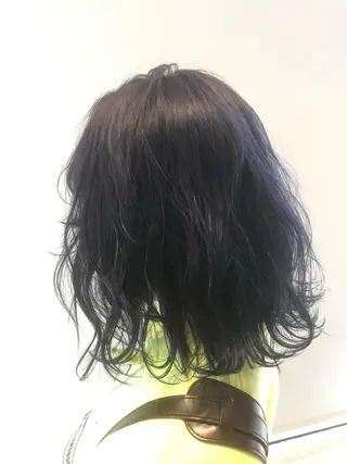 ミディアム カラー ワタナベ テルマサのヘアスタイル