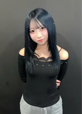 セミロング miku /原宿美容師/y2kのヘアスタイル