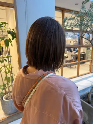 ミディアム カラー 蟹江 聡太✨レイヤーカットのヘアスタイル