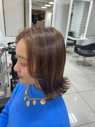 ミディアム カラー 【暖色カラー特化】 中山由梨のヘアスタイル