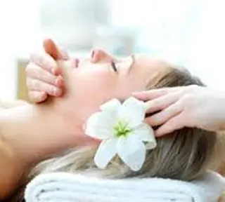 オーガニック エステ サロンフィオーレのエステ・リラクイメージ