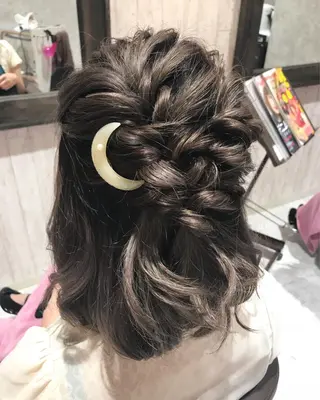 ヘアアレンジ uru"所属・uru" すずきさゆりのヘアスタイル