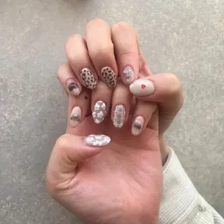 ネイル 【似合わせ提案】鈴木 舞のネイルデザイン