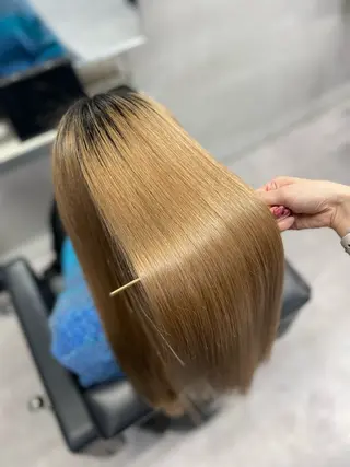 ロング 艶髪/縮毛矯正 🫧辻野海羽のヘアスタイル