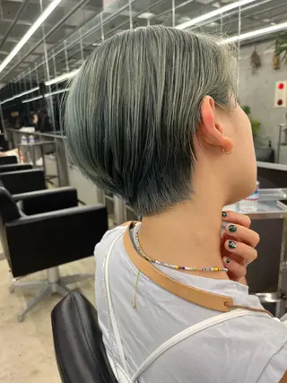 ショート カラー ダブルカラー/ ケアブリーチ/クニトのヘアスタイル