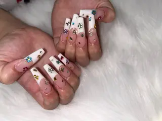 ネイル 高草木 桃香のネイルデザイン