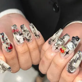 ネイル MODA MANAMIᵕ̈のネイルデザイン