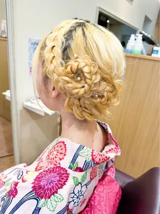 ロング ヘアアレンジ 織田 悦子のマツエク・マツパデザイン