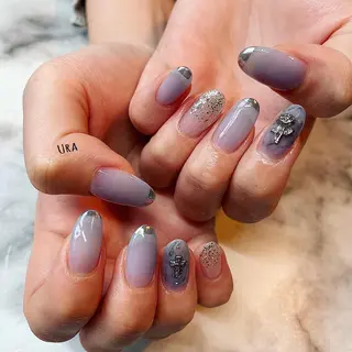 ネイル UrakoNail 《nail》のネイルデザイン