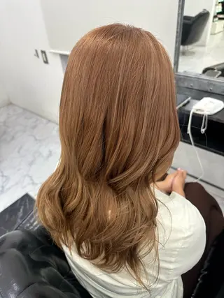 ロング カラー マイ/カットモデル /暖色カラーのヘアスタイル