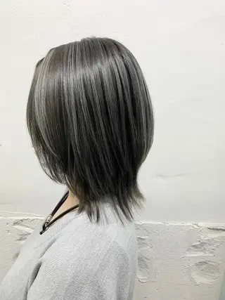 ショート カラー ヘアアレンジ 🎨カラー満足度 500%💫ヅル💫のヘアスタイル