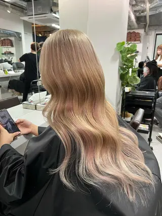 ロング カラー ハイトーン&髪質改善 &韓国エクステ🤎のヘアスタイル