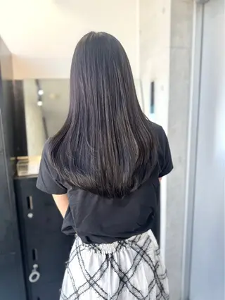 ロング カラー パーマ ヘアアレンジ 透明感/オリーブ/ グレージュ/YUKAのヘアスタイル