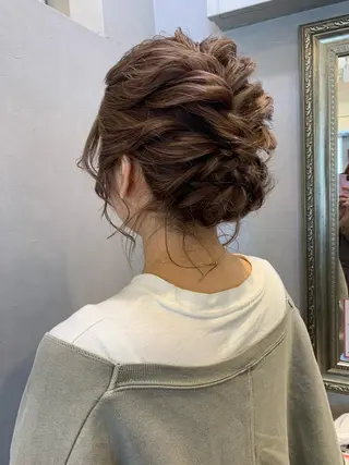 セミロング 淡色ふんわりhair 新宿satomiのヘアスタイル