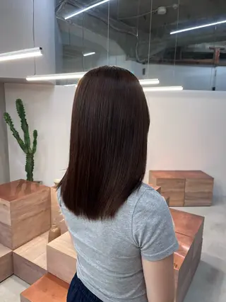 セミロング anri/梅田/ 透明感カラーのヘアスタイル