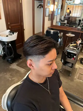 メンズ BARBERSHOP DALIE所属・滝川 大喜のヘアスタイル