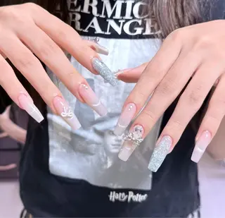 ネイル 小 雨のネイルデザイン