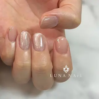 ネイル アトリエ　ミモザ所属・いまむら あかりのネイルデザイン