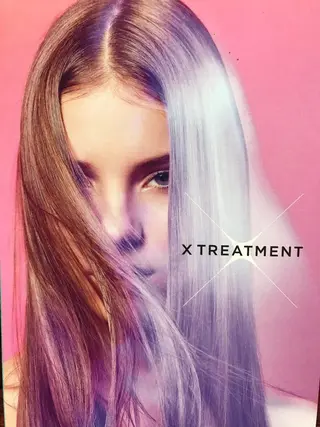 ロング 下條 真のヘアスタイル