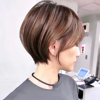 ショート カラー LAVEL 代表 住吉　創のヘアスタイル