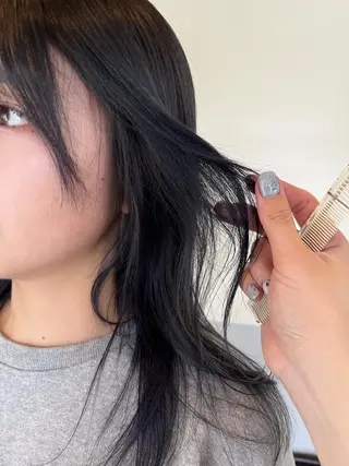 ミディアム 神谷 夏帆のヘアスタイル