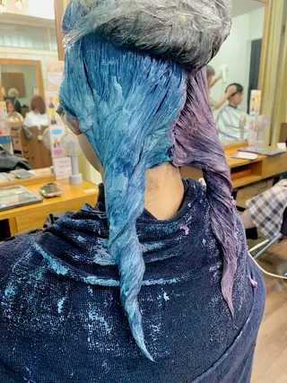 カラー ルーツカラー/ デザインカラー/井川のヘアスタイル