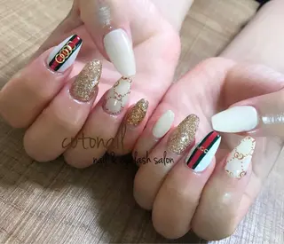 ロング ネイル ツメトマツゲ .のネイルデザイン