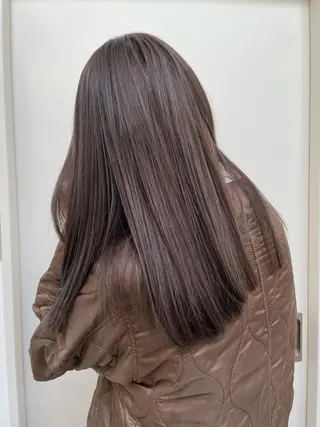 セミロング miyu ハイトーン/レイヤーのヘアスタイル