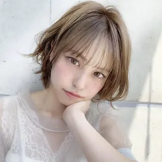 ロング カラー 韓国暗髪🇰🇷レイ ヤー🤍THREEのヘアスタイル