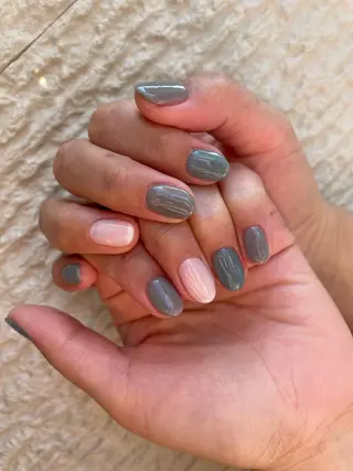 ロング カラー ヘアアレンジ キッズ ネイル マツエク・マツパ アイブロウ 福田 加奈のネイルデザイン