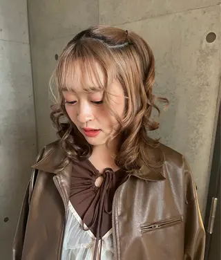 セミロング カラー 広香/ハイトーン/ デザインカラー/ボブのヘアスタイル